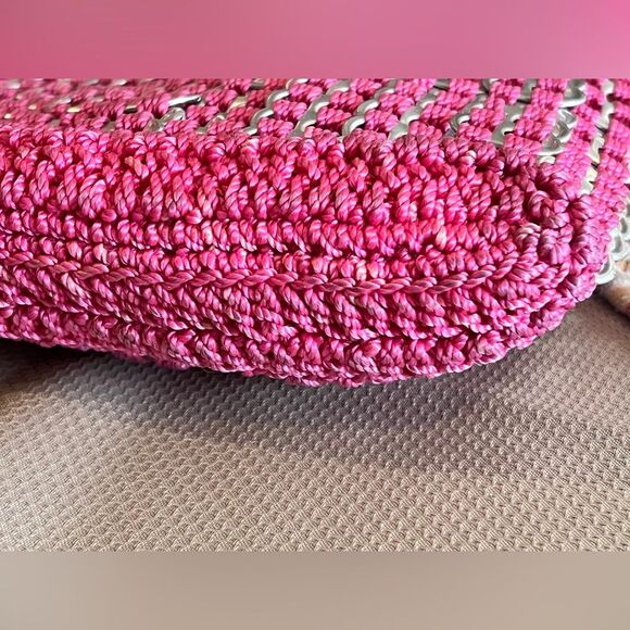 Crocheted Purse Recycled Soda Pop Tops Bag Upcycled Pink and Silver - Picture 5 of 9